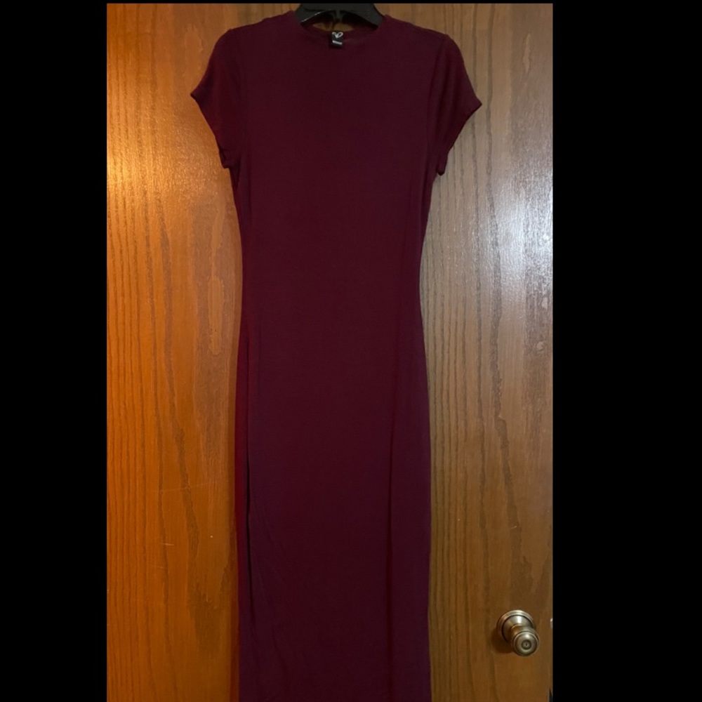 Burgundy Bodycon Dress